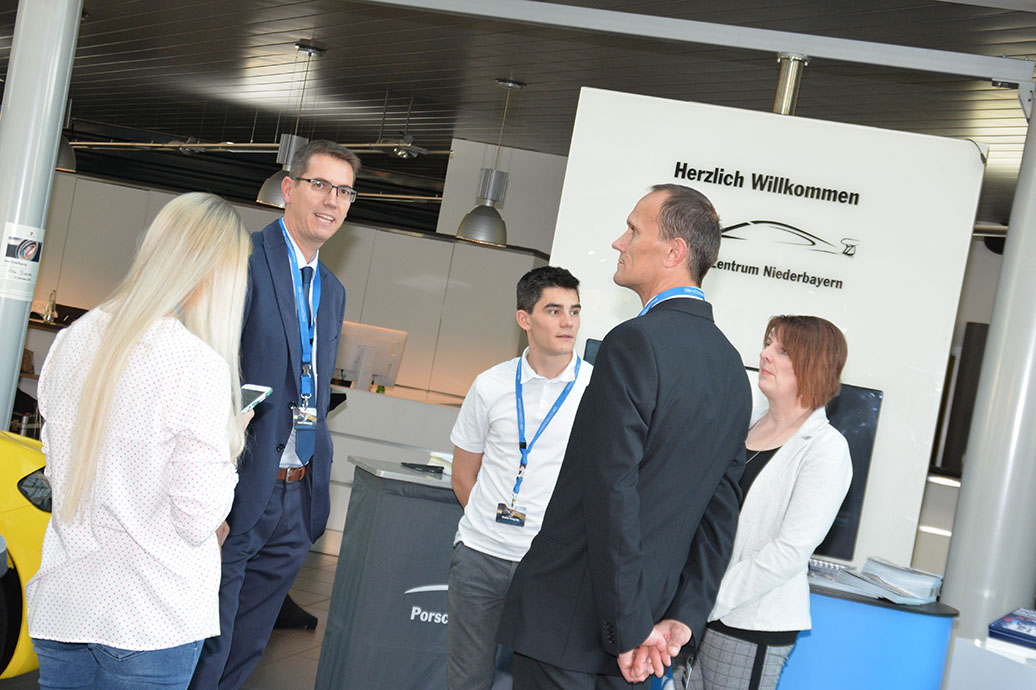 %_tempFileNameGernoth_Porsche-Event_135%