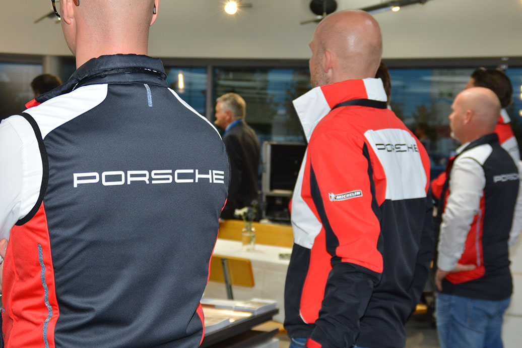 %_tempFileNameGernoth_Porsche-Event_157%