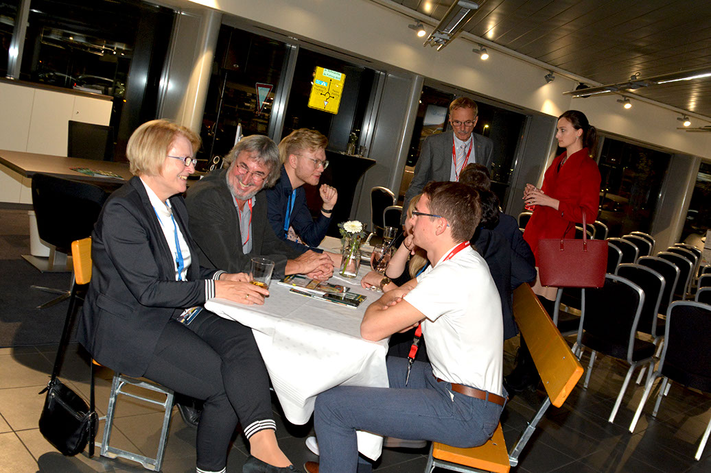 %_tempFileNameGernoth_Porsche-Event_213%