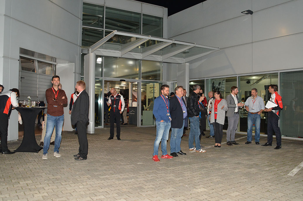 %_tempFileNameGernoth_Porsche-Event_225%