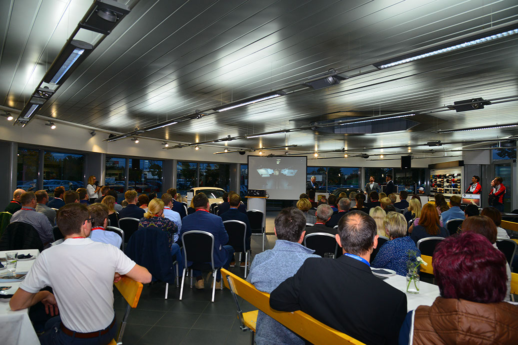 %_tempFileNameGernoth_Porsche-Event_267%