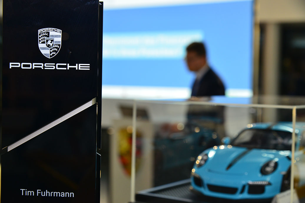 %_tempFileNameGernoth_Porsche-Event_315%