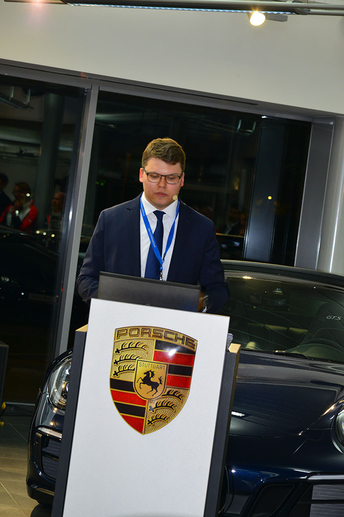 %_tempFileNameGernoth_Porsche-Event_333%
