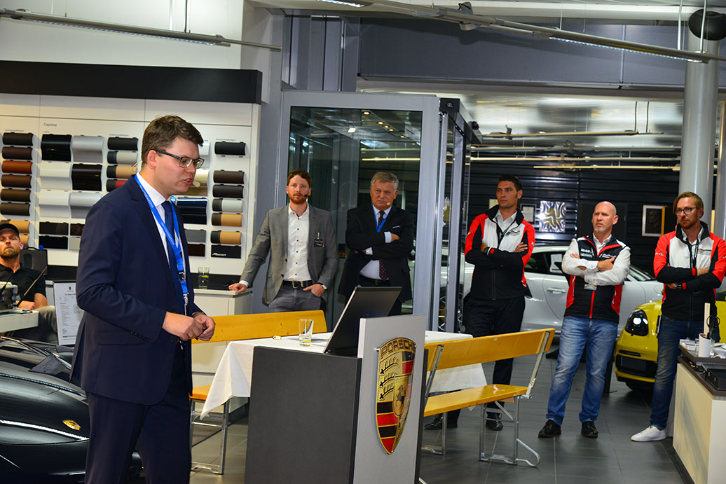 %_tempFileNameGernoth_Porsche-Event_349%