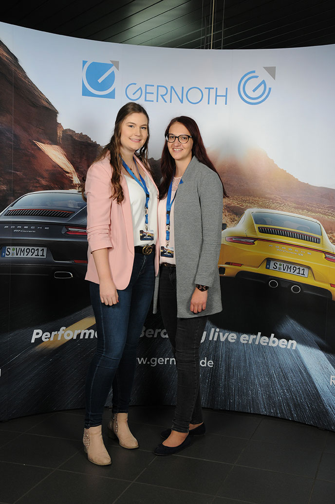 %_tempFileNameGernoth_Porsche-Event_Gruppe_50%